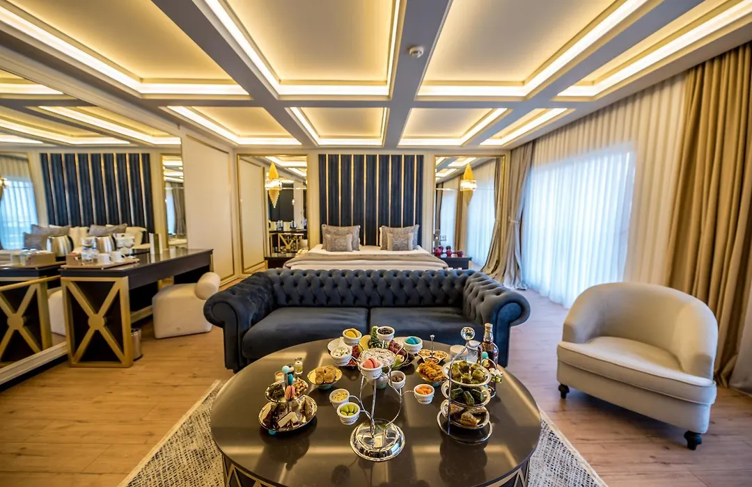 Grand Pasha Hotel & Spa Kyrenia-1