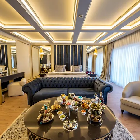 Grand Pasha Hotel & Spa Kyrenia-3